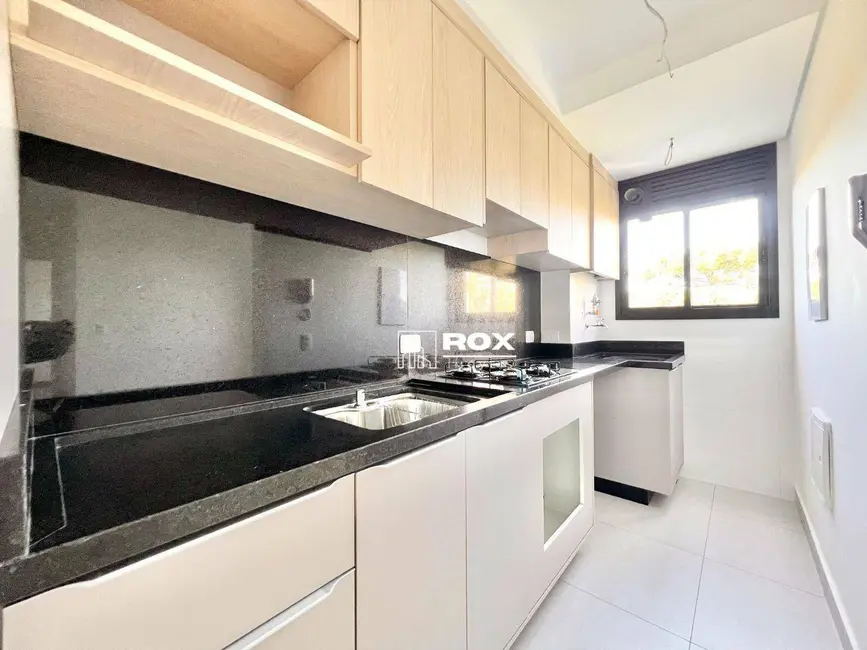 Foto 6 de Apartamento com 2 quartos para alugar, 66m2 em Curitiba - PR