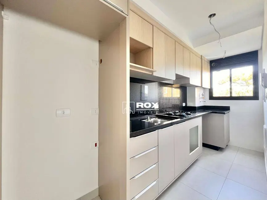 Foto 5 de Apartamento com 2 quartos para alugar, 66m2 em Curitiba - PR