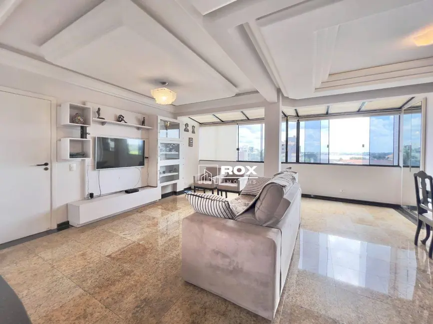 Cobertura com 4 quartos à venda, 242m2 em Batel, Curitiba - PR - imagem 2 Foto 2 de Cobertura com 4 quartos à venda, 242m2 em Batel, Curitiba - PR