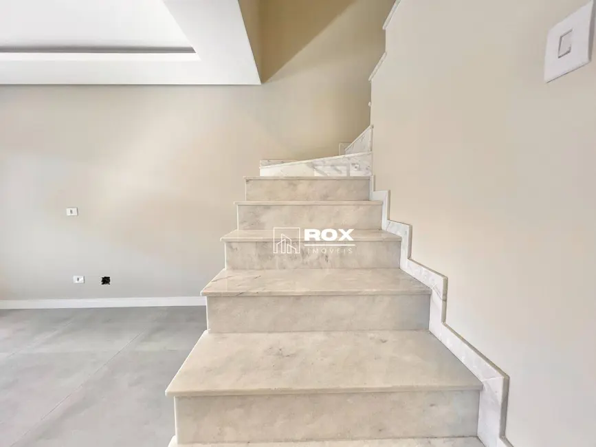 Foto 9 de Sobrado com 3 quartos à venda, 102m2 em Portão, Curitiba - PR