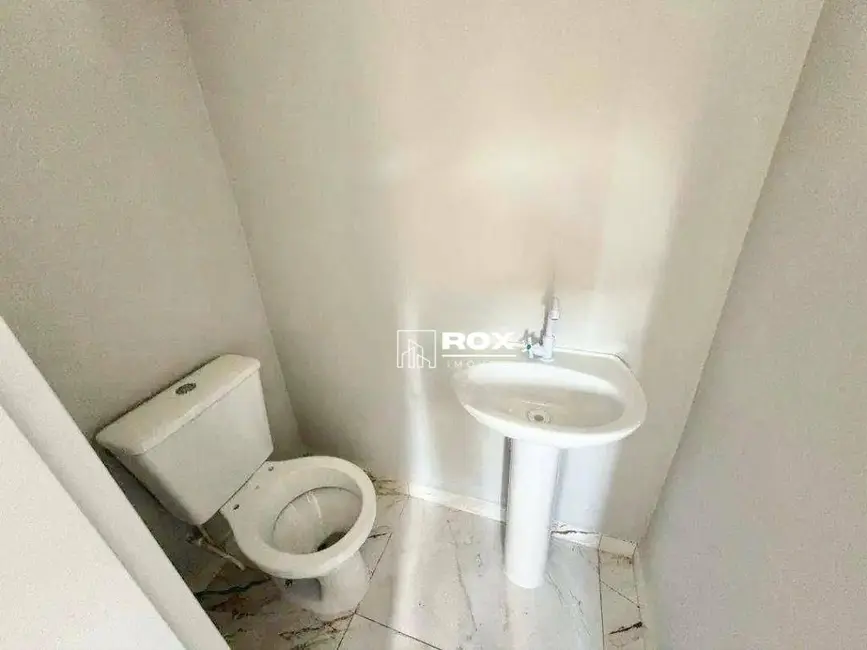 Foto 5 de Sobrado com 2 quartos à venda, 60m2 em Curitiba - PR