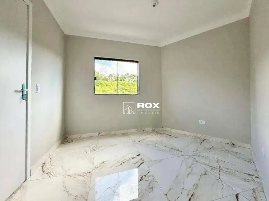 Foto 9 de Sobrado com 2 quartos à venda, 60m2 em Curitiba - PR