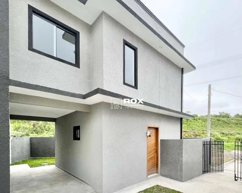 Foto 1 de Sobrado com 2 quartos à venda, 60m2 em Curitiba - PR