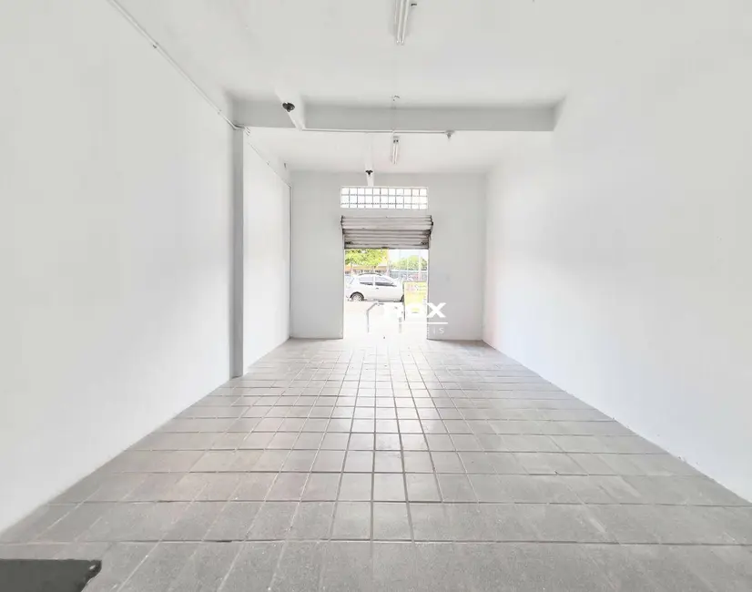 Foto 4 de Sala Comercial para alugar, 57m2 em Boqueirão, Curitiba - PR