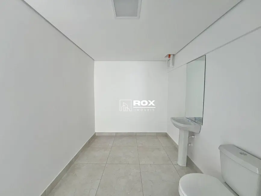 Foto 20 de Casa para alugar, 425m2 em Centro, Curitiba - PR