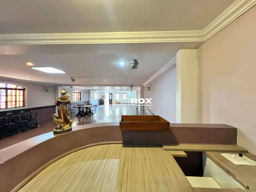 Casa para alugar, 425m2 em Centro, Curitiba - PR - imagem 8 Foto 8 de Casa para alugar, 425m2 em Centro, Curitiba - PR