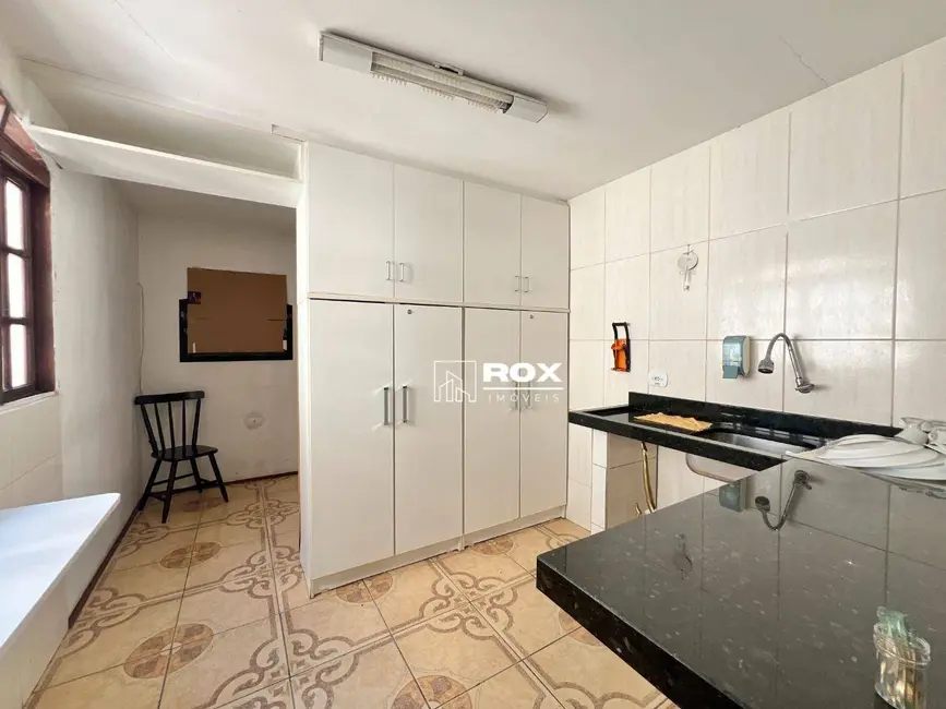 Foto 11 de Casa para alugar, 425m2 em Centro, Curitiba - PR