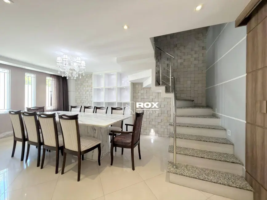 Foto 3 de Sobrado com 3 quartos à venda, 144m2 em Boqueirão, Curitiba - PR