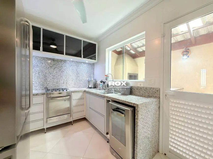 Foto 8 de Sobrado com 3 quartos à venda, 144m2 em Boqueirão, Curitiba - PR