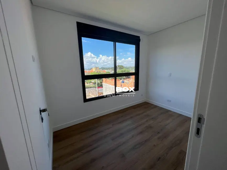 Foto 9 de Sobrado com 3 quartos para alugar, 120m2 em Tingui, Curitiba - PR