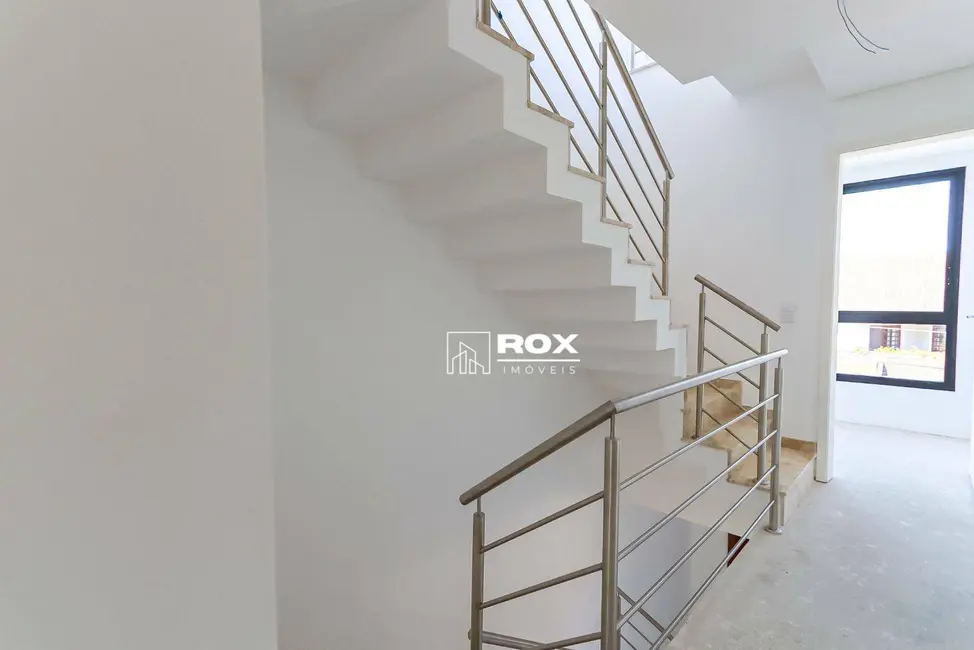 Foto 8 de Sobrado com 3 quartos à venda, 120m2 em Tingui, Curitiba - PR