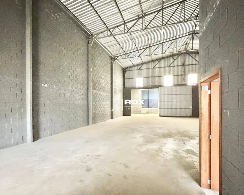 Foto 7 de Armazém / Galpão para alugar, 412m2 em Mauá, Colombo - PR