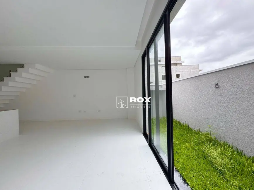 Foto 9 de Casa de Condomínio com 3 quartos para alugar, 141m2 em Santa Cândida, Curitiba - PR
