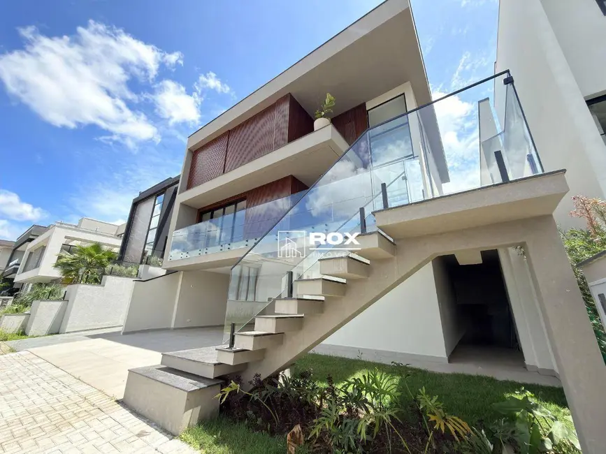 Foto 2 de Casa de Condomínio com 4 quartos à venda, 300m2 em Tingui, Curitiba - PR