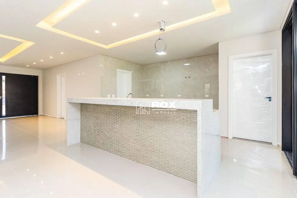 Casa de Condomínio com 5 quartos à venda, 666m2 em Butiatumirim, Colombo - PR - imagem 7 Foto 7 de Casa de Condomínio com 5 quartos à venda, 666m2 em Butiatumirim, Colombo - PR