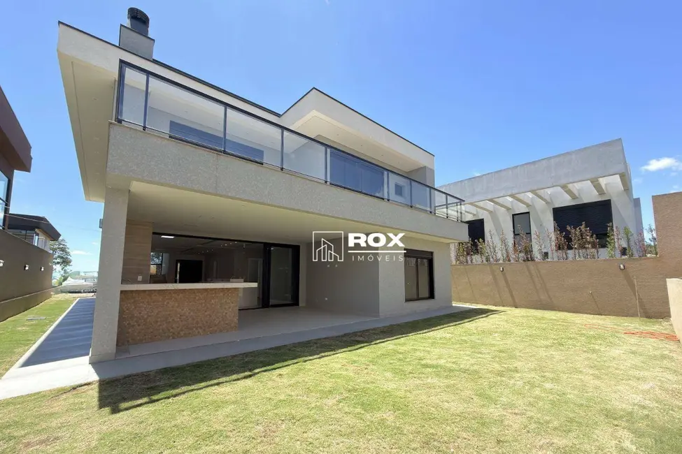 Casa de Condomínio com 5 quartos à venda, 666m2 em Butiatumirim, Colombo - PR - imagem 3 Foto 3 de Casa de Condomínio com 5 quartos à venda, 666m2 em Butiatumirim, Colombo - PR