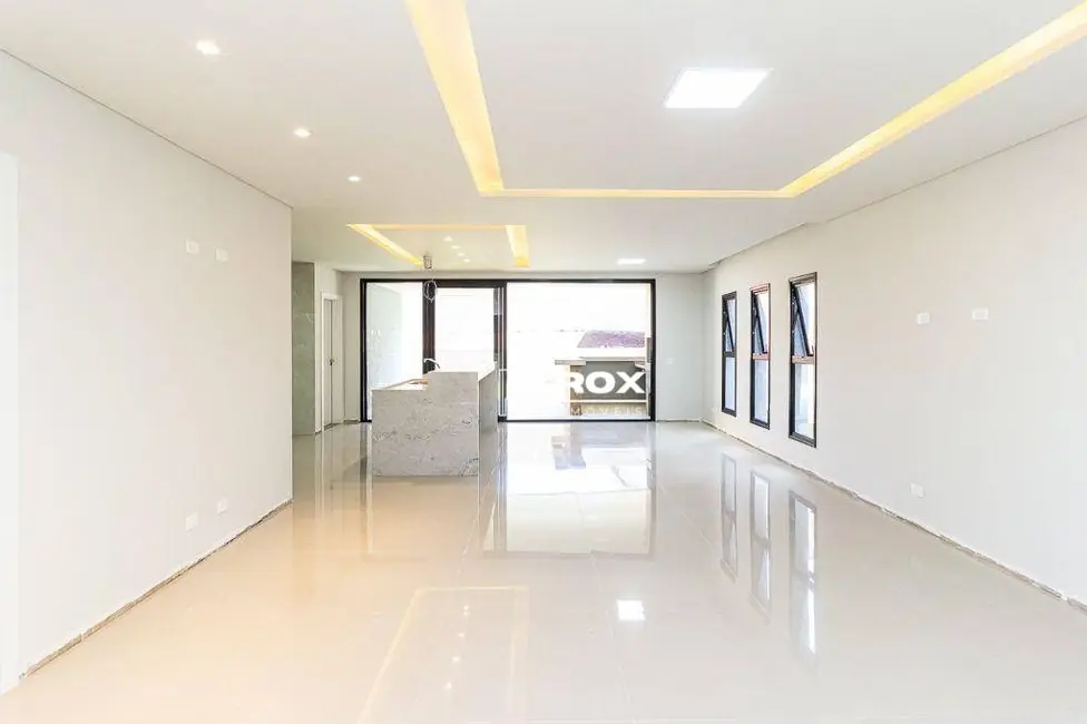 Casa de Condomínio com 5 quartos à venda, 666m2 em Butiatumirim, Colombo - PR - imagem 6 Foto 6 de Casa de Condomínio com 5 quartos à venda, 666m2 em Butiatumirim, Colombo - PR