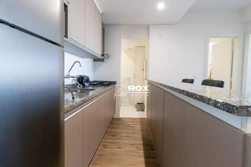 Apartamento com 1 quarto à venda, 75m2 em Centro, Curitiba - PR - imagem 7 Foto 7 de Apartamento com 1 quarto à venda, 75m2 em Centro, Curitiba - PR