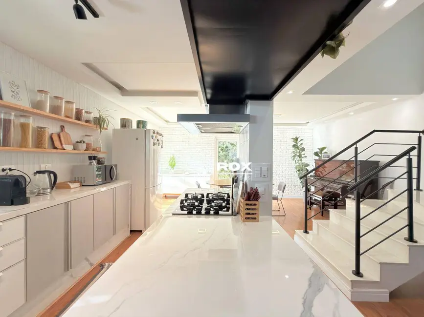 Foto 5 de Casa de Condomínio com 3 quartos à venda, 228m2 em Santa Felicidade, Curitiba - PR