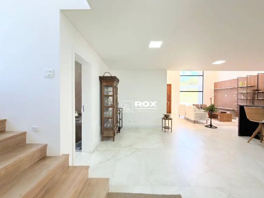 Foto 3 de Casa de Condomínio com 4 quartos à venda, 449m2 em Butiatumirim, Colombo - PR