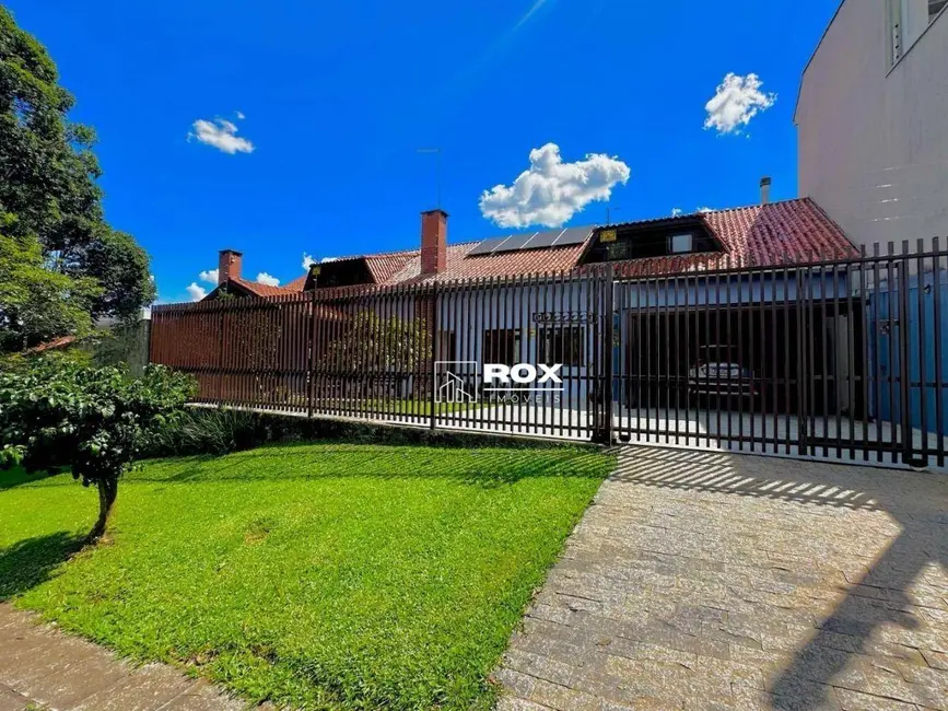 Foto 3 de Casa com 4 quartos para alugar, 426m2 em Portão, Curitiba - PR