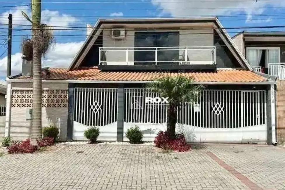 Casa com 3 quartos à venda, 198m2 em Alto Boqueirão, Curitiba - PR - imagem 3 Foto 3 de Casa com 3 quartos à venda, 198m2 em Alto Boqueirão, Curitiba - PR