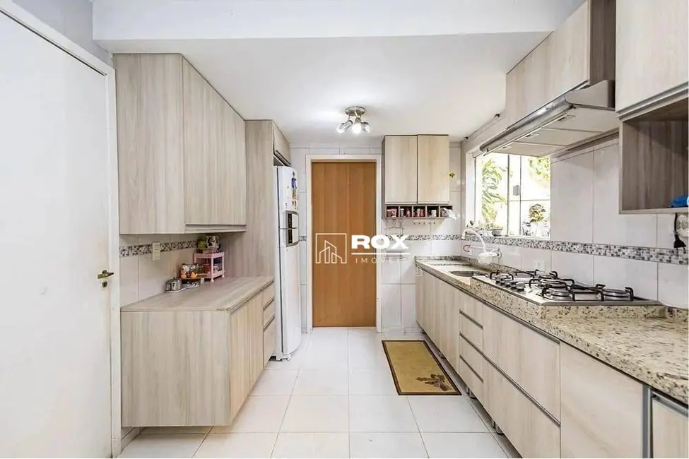 Foto 6 de Sobrado com 3 quartos à venda, 190m2 em Loteamento Marinoni, Almirante Tamandare - PR