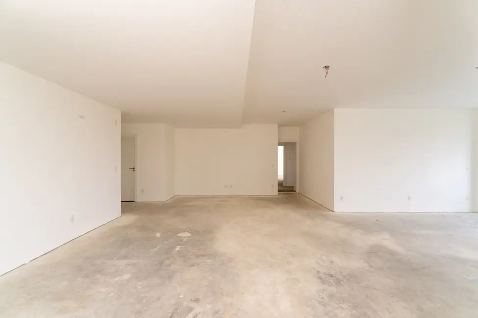 Apartamento com 4 quartos à venda, 255m2 em Mossunguê, Curitiba - PR - imagem 9 Foto 9 de Apartamento com 4 quartos à venda, 255m2 em Mossunguê, Curitiba - PR