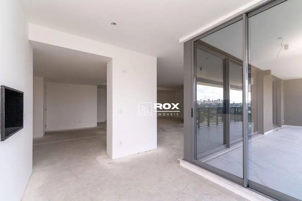 Apartamento com 4 quartos à venda, 255m2 em Mossunguê, Curitiba - PR - imagem 7 Foto 7 de Apartamento com 4 quartos à venda, 255m2 em Mossunguê, Curitiba - PR