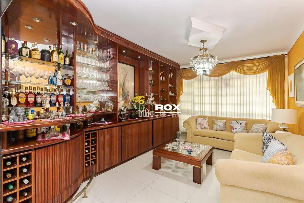 Foto 1 de Casa com 4 quartos à venda, 360m2 em São Braz, Curitiba - PR