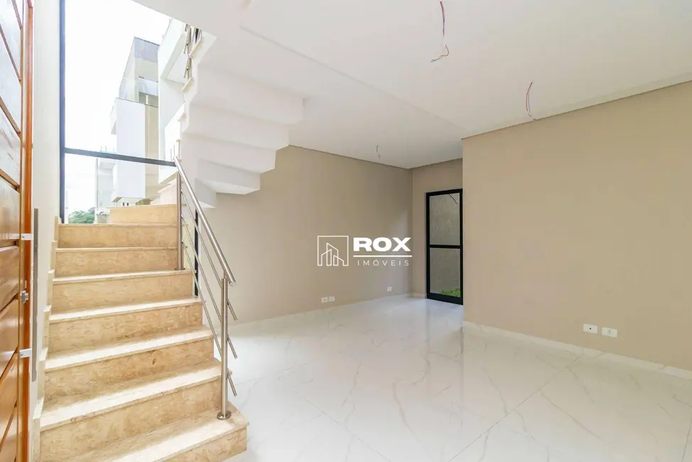 Foto 5 de Sobrado com 3 quartos à venda, 96m2 em Uberaba, Curitiba - PR