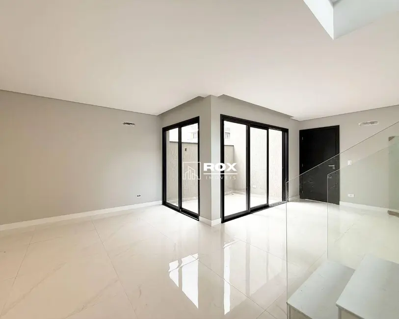 Foto 9 de Casa de Condomínio com 3 quartos para alugar, 194m2 em Santa Cândida, Curitiba - PR