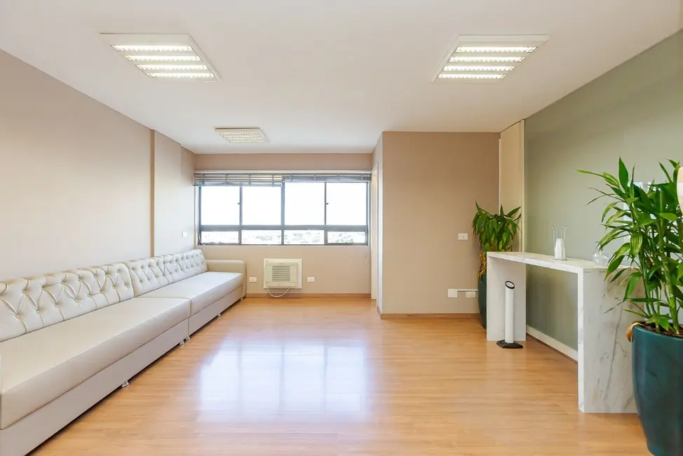 Foto 2 de Sala Comercial à venda, 281m2 em Portão, Curitiba - PR