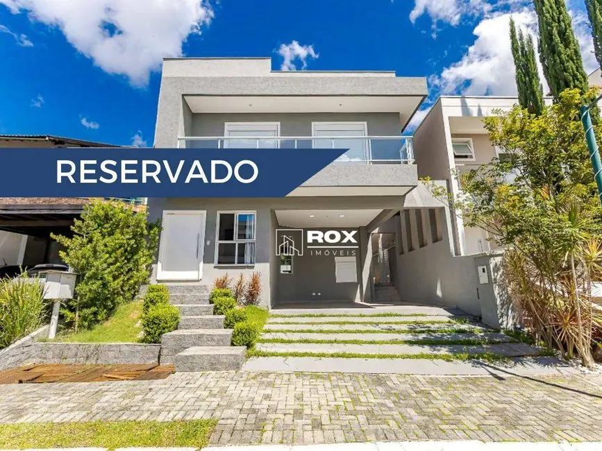 Foto 1 de Casa de Condomínio com 3 quartos para alugar, 223m2 em Santa Cândida, Curitiba - PR