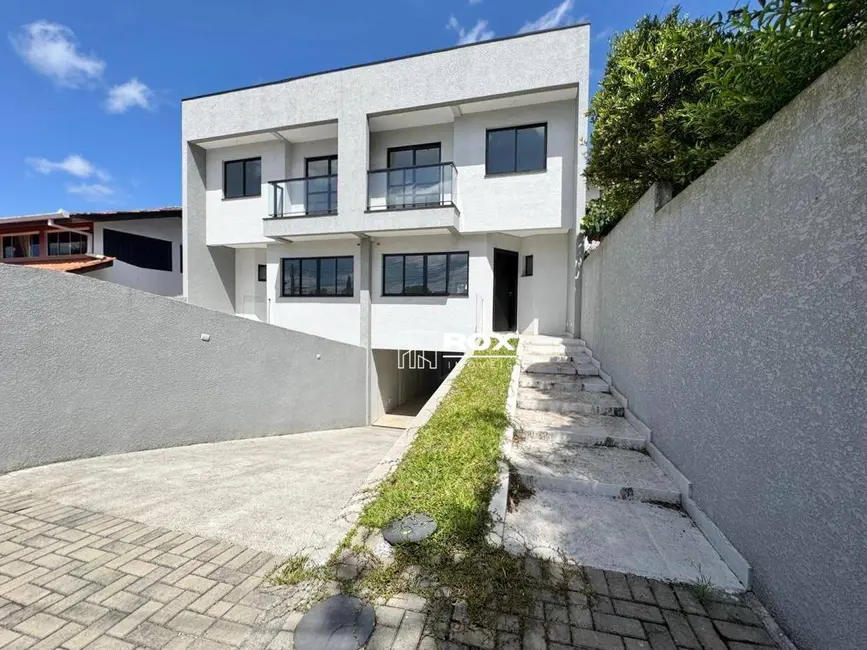 Foto 1 de Sobrado com 3 quartos à venda, 166m2 em Boa Vista, Curitiba - PR