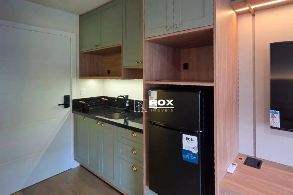 Kitnet com 1 quarto à venda, 29m2 em Centro, Curitiba - PR - imagem 6 Foto 6 de Kitnet com 1 quarto à venda, 29m2 em Centro, Curitiba - PR