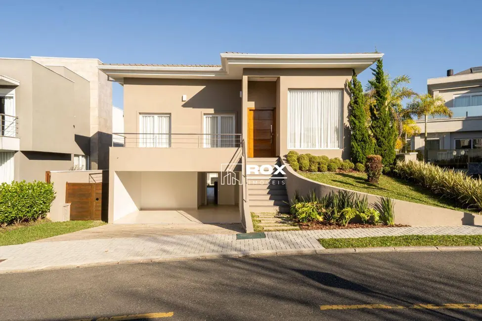 Foto 1 de Casa de Condomínio com 5 quartos para alugar, 527m2 em São João, Curitiba - PR