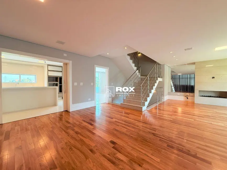 Foto 6 de Casa de Condomínio com 5 quartos para alugar, 359m2 em Uberaba, Curitiba - PR