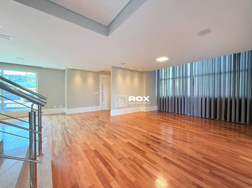 Foto 9 de Casa de Condomínio com 5 quartos para alugar, 359m2 em Uberaba, Curitiba - PR