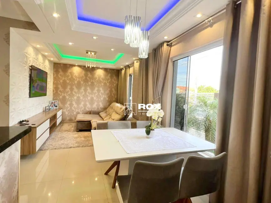 Foto 6 de Casa com 3 quartos à venda, 200m2 em Pinheirinho, Curitiba - PR