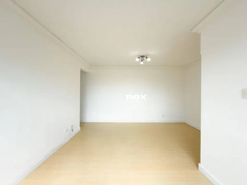 Apartamento com 3 quartos para alugar, 120m2 em Vila Izabel, Curitiba - PR - imagem 7 Foto 7 de Apartamento com 3 quartos para alugar, 120m2 em Vila Izabel, Curitiba - PR