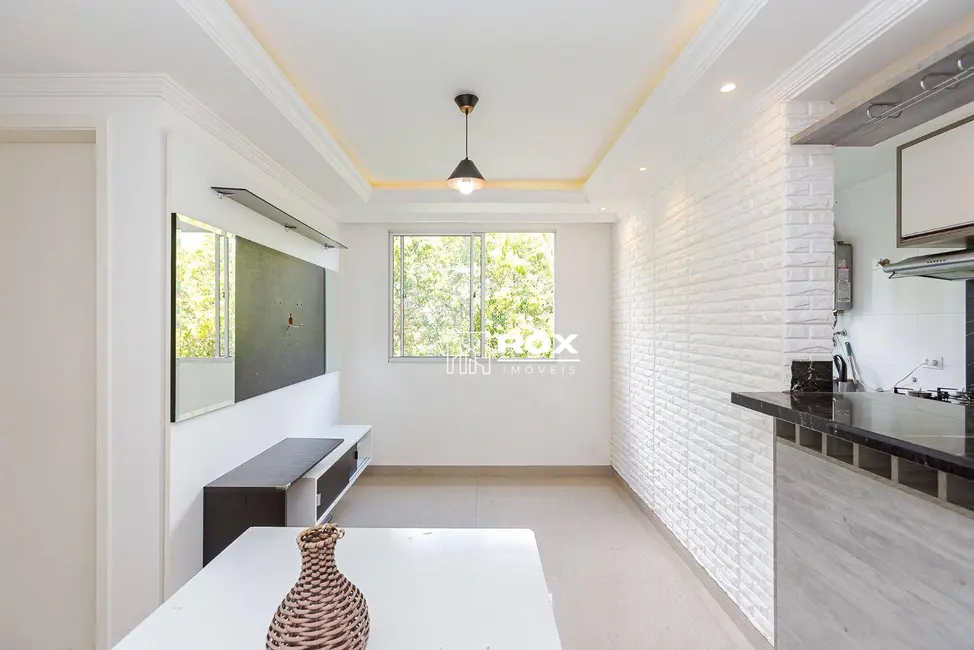 Foto 1 de Apartamento com 2 quartos à venda, 48m2 em Novo Mundo, Curitiba - PR
