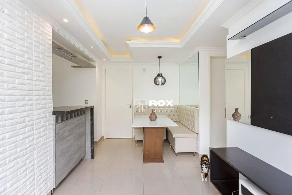 Foto 3 de Apartamento com 2 quartos à venda, 48m2 em Novo Mundo, Curitiba - PR