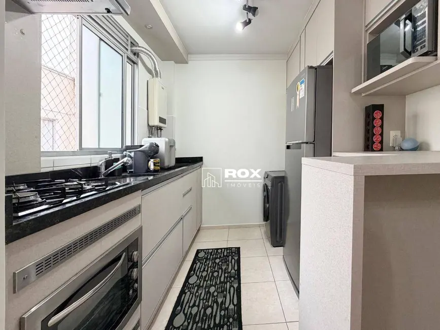 Apartamento com 2 quartos à venda, 60m2 em Pinheirinho, Curitiba - PR - imagem 4 Foto 4 de Apartamento com 2 quartos à venda, 60m2 em Pinheirinho, Curitiba - PR