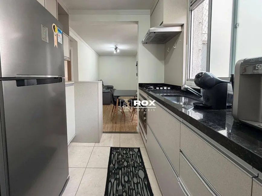 Apartamento com 2 quartos à venda, 60m2 em Pinheirinho, Curitiba - PR - imagem 5 Foto 5 de Apartamento com 2 quartos à venda, 60m2 em Pinheirinho, Curitiba - PR