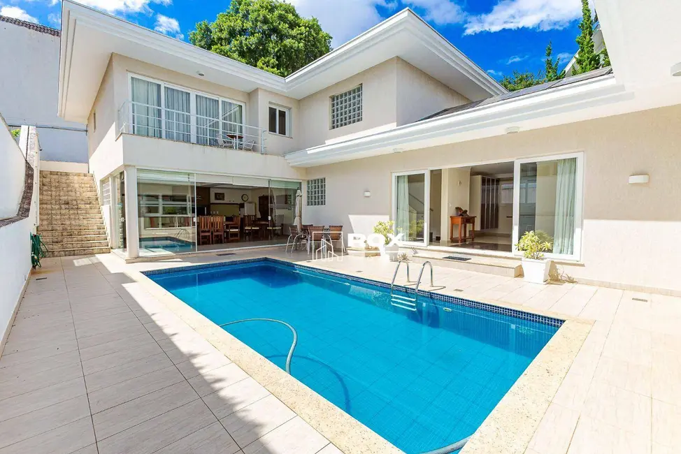 Foto 1 de Casa de Condomínio com 4 quartos para alugar, 598m2 em Taboão, Curitiba - PR