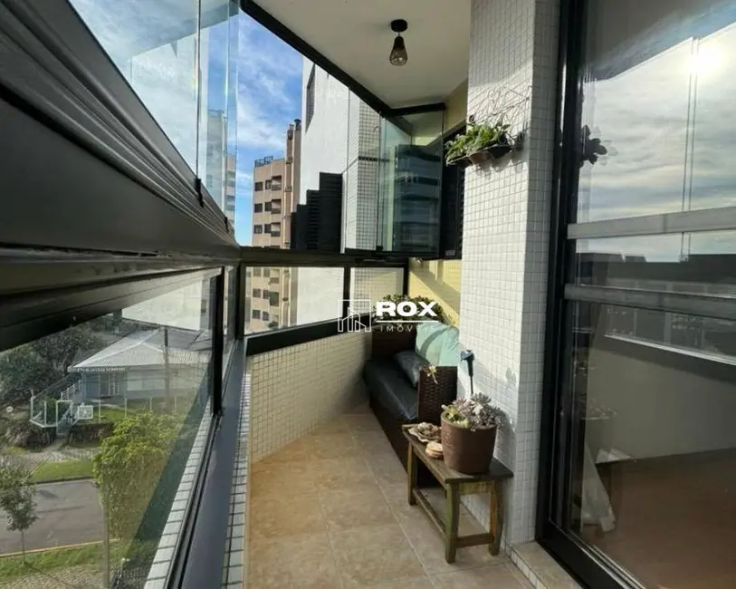 Foto 9 de Apartamento com 4 quartos à venda, 171m2 em Água Verde, Curitiba - PR