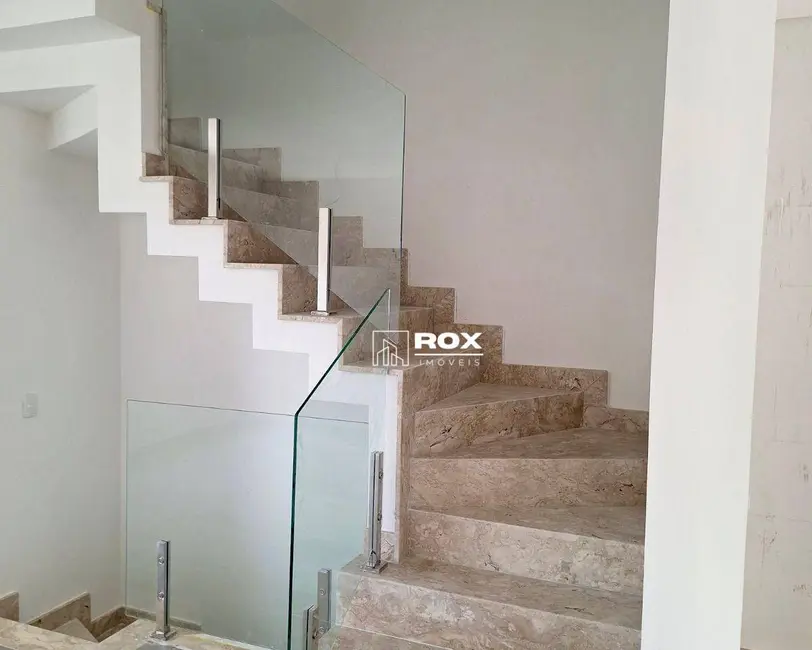 Foto 7 de Sobrado com 3 quartos à venda, 261m2 em Água Verde, Curitiba - PR