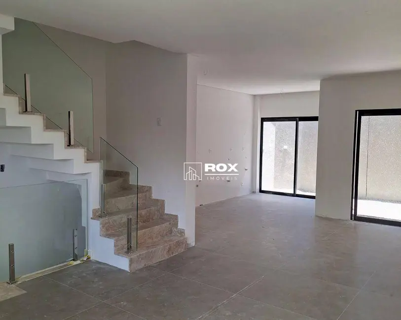 Foto 6 de Sobrado com 3 quartos à venda, 261m2 em Água Verde, Curitiba - PR