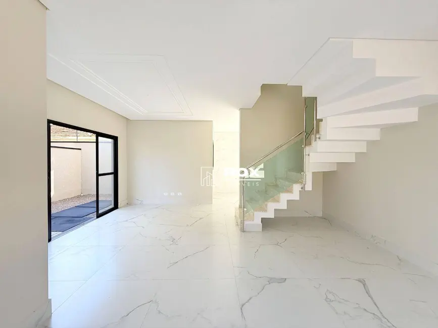 Foto 6 de Sobrado com 3 quartos para alugar, 123m2 em Água Verde, Curitiba - PR